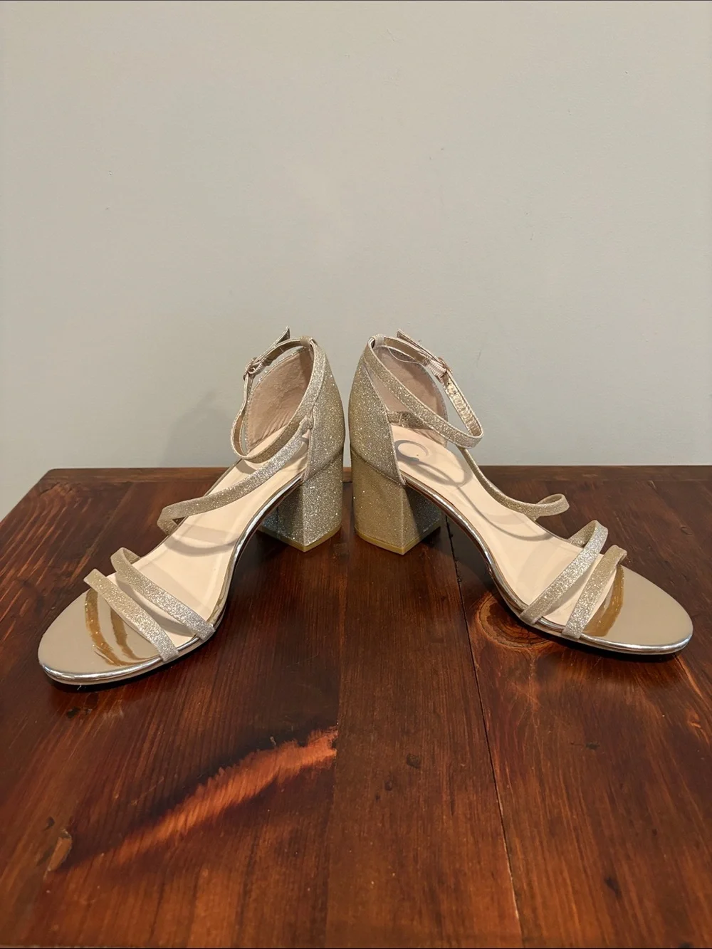 Journee Collection Bella Block Heel Dress Shoes Size 7